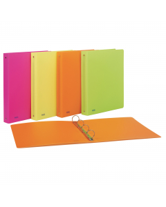 Realizzati in polipropilene opaco dai colori fluo con copertina flessibile. Disponibili in 4 colori: fucsia, giallo, arancio e verde. Formato interno 22x30 cm. Disponibili con meccanismo a 4 anelli tondi con Ø15mm e Ø30 mm. Made in Italy.
