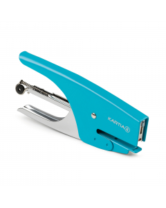 Cucitrice in acciaio cromato e verniciato, con trattamenti antiruggine. Manico lineare ergonomico per una presa più salda ed un minore sforzo di cucitura. Profondità di cucitura 46mm. Cuce fino a 15fg. Punti 6/4.