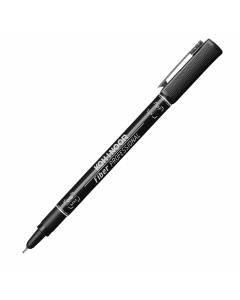 Penna con punta calibrata in fibra sintetica e rinforzo in metallo. Inchiostro pigmentato resistente alla luce e all'acqua, riproducibile in eliografia. Cappuccio con clip. Tratto 0,05mm