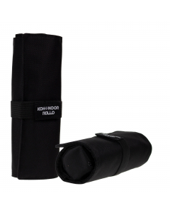 Astucco arrotolabile 24 scomparti completo di un ulteriore astuccio con zip all'interno. Perfetto per contenere e portare sempre con sé tutto il materiale artistico e creativo necessario. Dimensione: 7,5x21,5cm (chiuso).