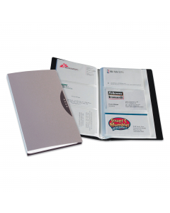 Portabiglietti completi di custodia silver trasparente. Realizzati in materiale indeformabile, resistente ed impermeabile. 3 tasche a busta (80 buste). Formato utile: 11,4x19,2cm.