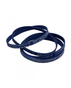 Elastico in gomma detectabile. Resistente ai lavaggi.  Dimensioni: 70x6x1mm. Colore: blu.