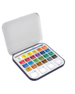 Scatola in metallo con 24 demi godet assortiti e pennello. Colori trasparenti, intensi e facilmente applicabili. Elevato potere colorante. Perfetti per creare delicate velature.