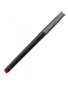 Roller con inchiostro pigmentato a base d'acqua. Punta in acciaio inox con sfera in carburo di tungsteno. Fusto nero con clip in metallo.
Punta 0,5mm. Tratto 0.3mm Colore: rosso