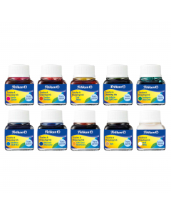 Inchiostro di china. 10 colori assortiti: 2 carminio - 3 vermiglione - 5 giallo - 6 verde chiaro - 7 verde scuro - 8 blu cobalto - 9 oltremare - 14 siena bruciata - 15 seppia - 18 bianco.