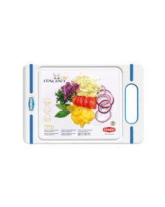 Tagliere italian chef in polipropilene bianco con rifiniture azzurre. Dimensioni: 24x16cm. Idoneo al contatto con gli alimenti. Lavabile in lavastoviglie.