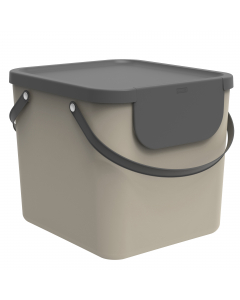 Il sistema di riciclaggio orientato al design. Colori piacevoli e freschi e forma perfettamente pensata.  Modulare, impilabile e salvaspazio. 6 adesivi per il secchio grande aiutano a separare i rifiuti. Il piccolo secchio è ideale per i rifiuti organici,