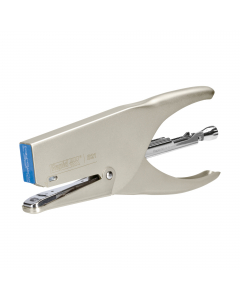 Cucitrice a pinza S21 cuce da 2 a 30 fogli con lo stesso punto Rapid 21/6 (6/6). Realizzata in acciaio di alta qualità con cucitura superpiatta. Finestra per i punti. Capacità di carica: 200 punti. Profondità di cucitura 50mm. Caricamento posteriore sempl