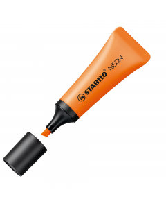 Inchiostro super brillante a base d'acqua. Fusto con impugnatura in plastica morbida. Tecnologia Anti-Dry-ut: resiste 4h senza cappuccio.
Due ampiezze di tratto 2-5mm.
Colore: arancio.