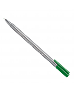 Fineliner con punta superfine tratto 0.3mm in metallo, fusto ergonomico triangolare in polipropilene, a garanzia di lunga durata. Inchiostro a base d'acqua e lavabile. Sistema Dry-safe: può rimanere per giorni senza cappuccio e non seccare.
Colore: verde 