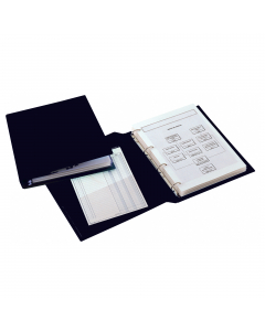Raccoglitore in Colpan 2000® (cartone rivestito in PVC espanso), spessore 1 mm, con meccanismo a 4 anelli (a D) e tasca interna trasparente. Formato esterno: 285x310 mm. Formato contenuto: 220x300 mm (A4). Dorso: 75 mm. Diametro anelli: 50 mm. Colore nero