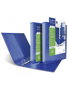 Raccoglitori personalizzabili in Stratopan (cartone interamente rivestito in PP) con meccanismi a 4 anelli a D. Dotati di tasche trasparenti sul 1° quadrante e sul dorso. Tasca interna. Inserimento facilitato della personalizzazione del dorso.