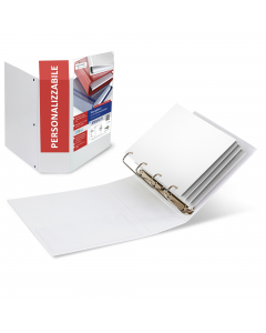 Raccoglitore personalizzabile in Colpan® (cartone rivestito in PVC) con tasca interna e meccanismo a 4 anelli quadri. Tasche trasparenti sul 1° quadrante e sul dorso che consentono l'inserimento facilitato della personalizzazione. Formato esterno: 285x310