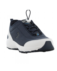 Scarpa traspirante antiscivolo testata su superfici in acciaio e ceramica. Suola in gomma con tecnologia Oxytraction® assicurano un'eccellente aderenza su pavimenti asciutti e umidi e soddisfano gli standard
SRC (SRA+ SRB). Tomaia traspirante che aumenta 