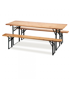 Set composto da un tavolo due panche l 200cm. Struttura in ferro verniciato colore verde scuro e top in legno.Articolo destinato ad esclusivo uso domestico. Non adatto ad uso pubblico.Set composto da:1 tavolo H80 x P80 x L200cm2 panche H50 x P30 x L200cm