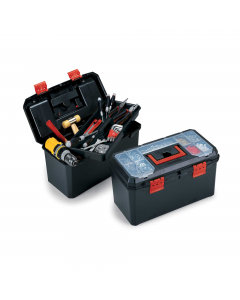 Valigetta portautensili in polipropilene nero con inserti gialli. Vassoio interno estraibile e organizer sul coperchio. Dimensioni: l 475 x p 240 x h 225 mm. Peso 1.6kg.