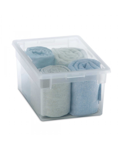 Contenitori multiuso in plastica trasparente ideali per riordinare e archiviare in modo intelligente e pratico. Dotati di maniglie a clip e di coperchio pieghevole per permettere l'accesso al contenuto anche quando fissato sul contenitore. Molto robusti e