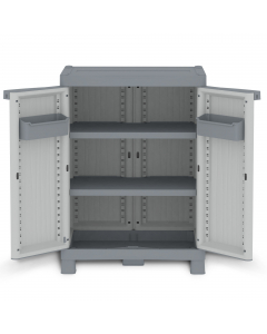 Armadio a 2 ante con 2 ripiani regolabili e 2 vaschette. Possibilità di chiusura con lucchetto ( non incluso). Dimensioni:  70x43,8x97,6 cm