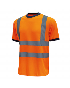 T-Shirt con strisce riflettenti applicate. Collo e bordo manica in costine elasticizzate in colore blu. Fettuccia parasudore. La composizione del tessuto garantisce una buona traspirabilità aumentando il comfort. Conformità alle norme EN ISO 13688:2013 e 