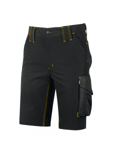 Bermuda Slim-Fit in tessuto U-4 Way Stretch resistente e morbido sulla pelle con triple cuciture. Dotato di due ampie tasche anteriori, elastico in vita con regolazione a scomparsa. Chiusura centrale con zip e bottone gommato antigraffio. Carrè posteriore