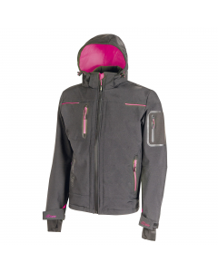Giacca in Softshell con membrana U-Tex che rende il tessuto impermeabile, traspirante e antivento. Giacca molto comoda e resistente con una fodera interna in morbido micro-?eece ?uo. Chiusura centrale con zip impermeabile. Maniche preformate per vestibili
