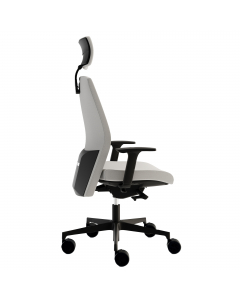 Poltrona direzionale girevole con elevazione a gas e poggiatesta- meccanismo syncro con 4 blocchi anti shock - base nylon colore nero. Rivestimento seduta in tessuto SUPER - King L 100% TREVIRA reazione al fuoco classe 1. Completa di braccioli regolabili 