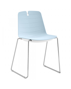 Sedia su slitta collettività/attesa 100% polipropilene  - schienale fisso - bottone bianco - senza braccioli. Alt. tot: 80,5cm; Prof.tot: 52cm; Alt.schienale: 39cm; Largh.schienale: 45cm; Largh. sedile: 45cm; Prof.sedile: 38cm; Alt.sedile: 45cm.
