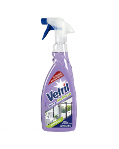 Vetril vetri e specchi anti aloni e con tecnologia asciuga rapido. Rimuove le impronte.