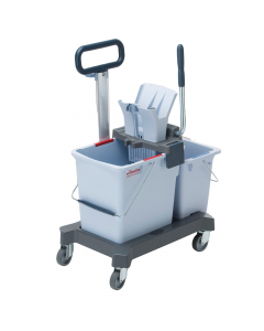 UltraSpeed Pro è l’innovativo sistema di pulizia dei pavimenti a frangia piatta. Semplice, completo e versatile, unisce le elevate performance della microfibra ad un rivoluzionario sistema di strizzatura, per pavimenti asciutti più velocemente. L’esclusiv