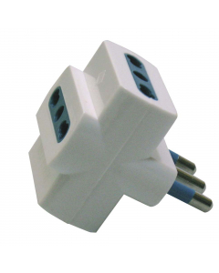 Adattatore di rete triplo bianco, spina standard italiano 2P+T 16 A, 3 prese standard italiano (bipasso) 2P+T 10/16 A a ricettivitÓ multipla con alveoli schermati. Certificato IMQ.
