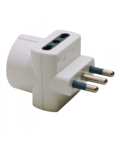 Adattatore di rete triplo, spina standard italiano 2P+T 16 A, 2 prese con alveoli schermati a ricettivitÓ multipla standard italiano (bipasso) 2P+T 10/16 A, 1 presa frontale con alveoli schermati standard tedesco (Schuko) 2P+T laterale e centrale 16 A.