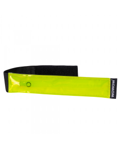 Banda luminosa comoda da indossae grazie al tessuto elasticizzato e dotata di 4 lampade a led rosse con 2 funzioni (luce fissa o a intermittenza). Richiudibile con velcro. Materiale riflettente 3M. Batteria sostituibile (CR2032) non inclusa. Certificazion